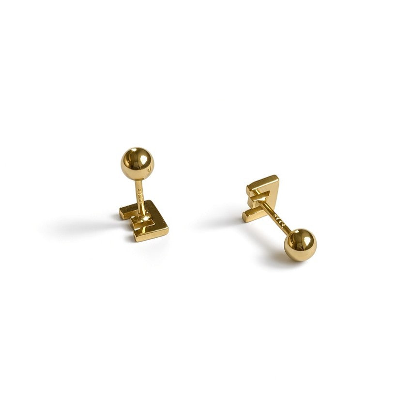 14ct Gold E Stud Earrings