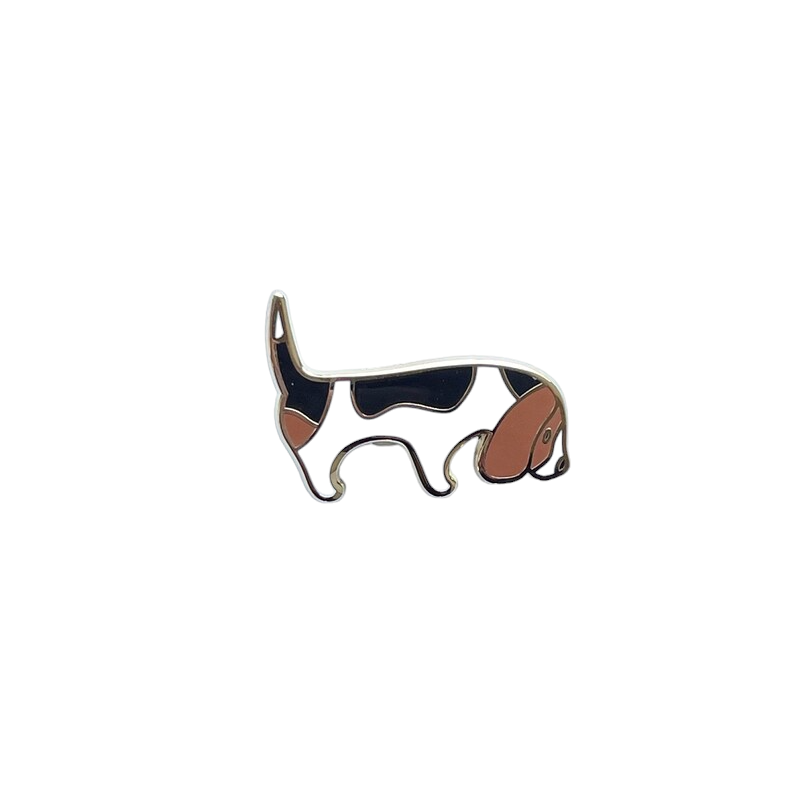 Beagle Pin With A Card, Beagle Brooch, Beagle Badge, Dog Enamel Pin, Dog Brooch, Dog Badge, Puppy Pin, Puppy Badge, Beagle Gifts, Dog Owner Gifts, New Puppy Gifts, Enamel Pins