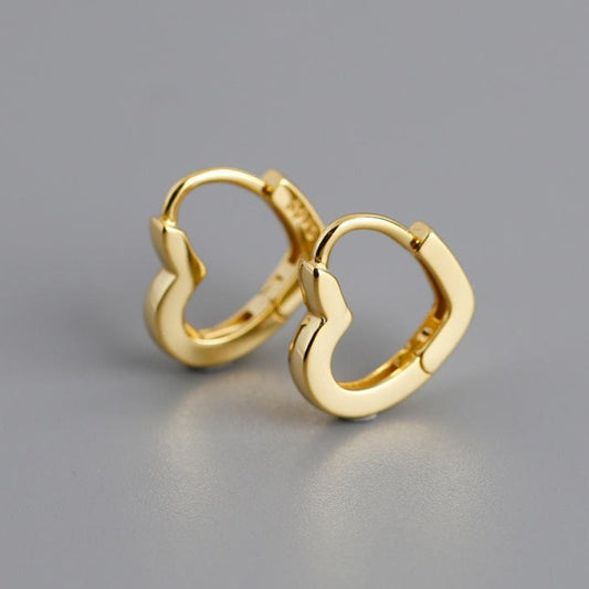 18ct Gold Heart Huggie Earrings